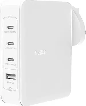 Belkin BoostCharge Pro 140W 4-port-GaN charger white